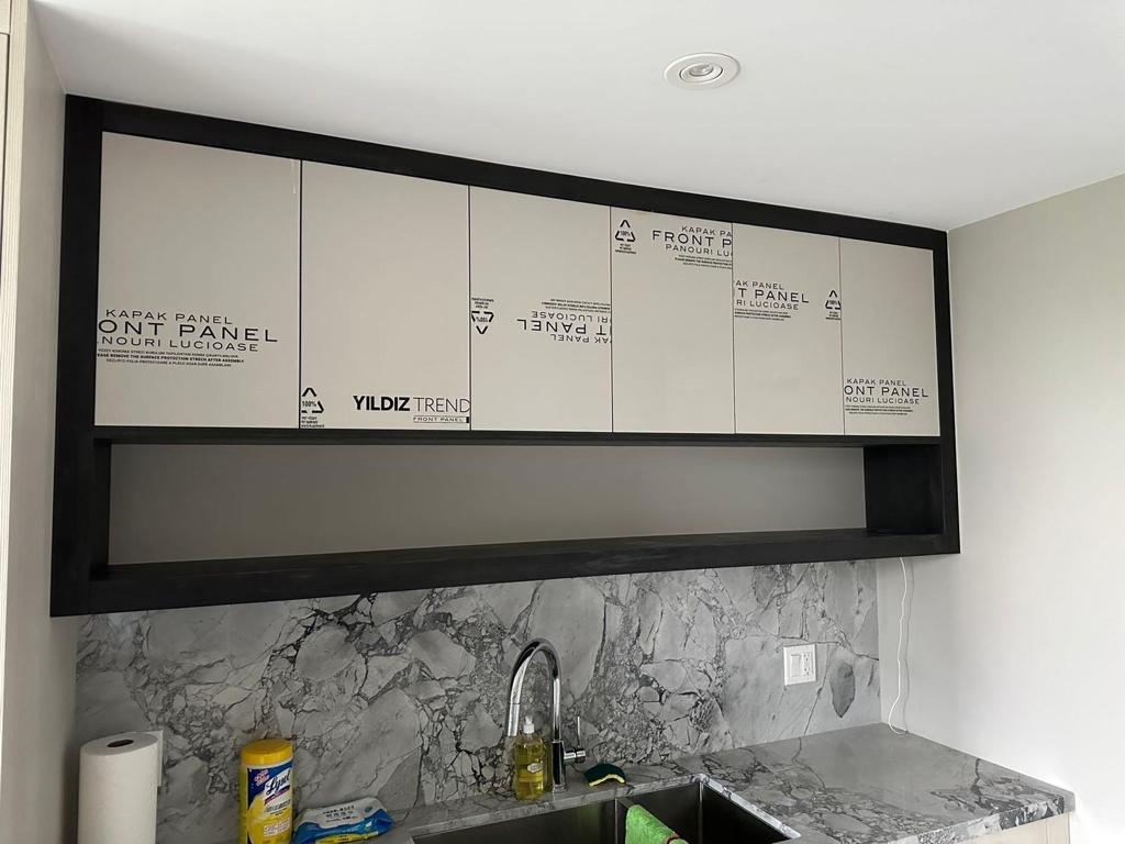 Kitchen Cabinet
